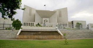 Nazmeen decides to challenge administrators appointment in SC